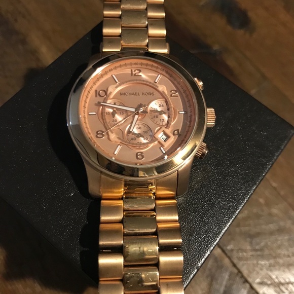 Michael Kors Rose Gold Watch. Michael Kors Collect - Picture 8 of 10